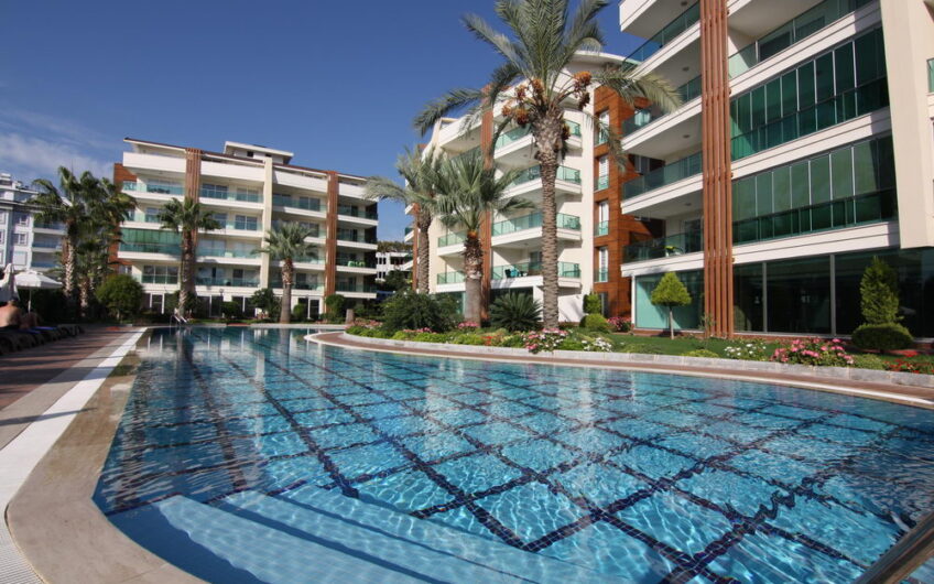 1+1 Apartment for sale in luxury complex Alanya