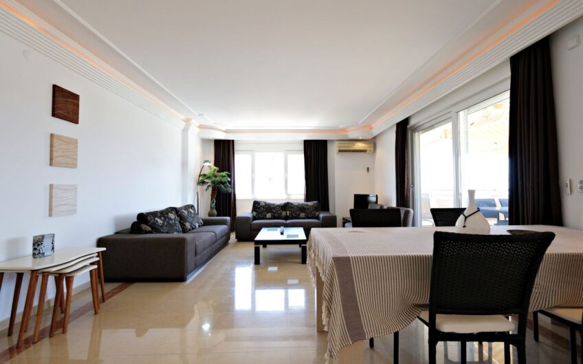 Three-room apartment in the heart of Alanya