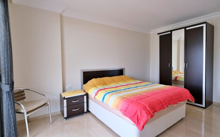 Komplett möblierte Residenzwohnung zum Verkauf in Alanya/Mahmutlar