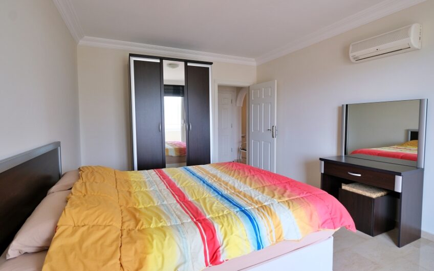 Komplett möblierte Residenzwohnung zum Verkauf in Alanya/Mahmutlar