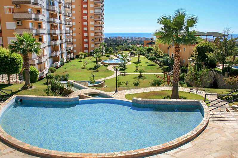 Fully furnished residence apartment for sale in alanya/mahmutlar