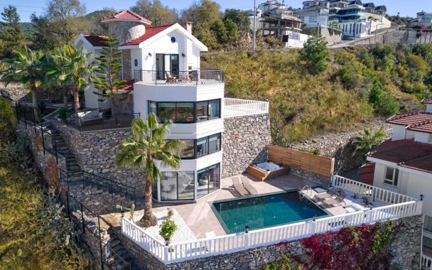 Fully furnished detached villa for sale in alanya/kargıcak