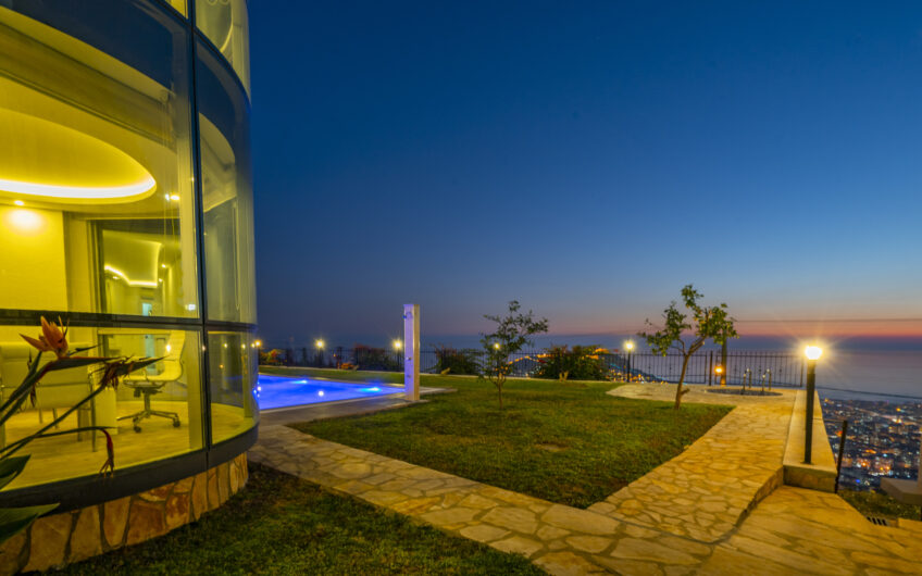Exklusive freistehende Villa mit atemberaubendem Meerblick in Bektaş/Alanya.