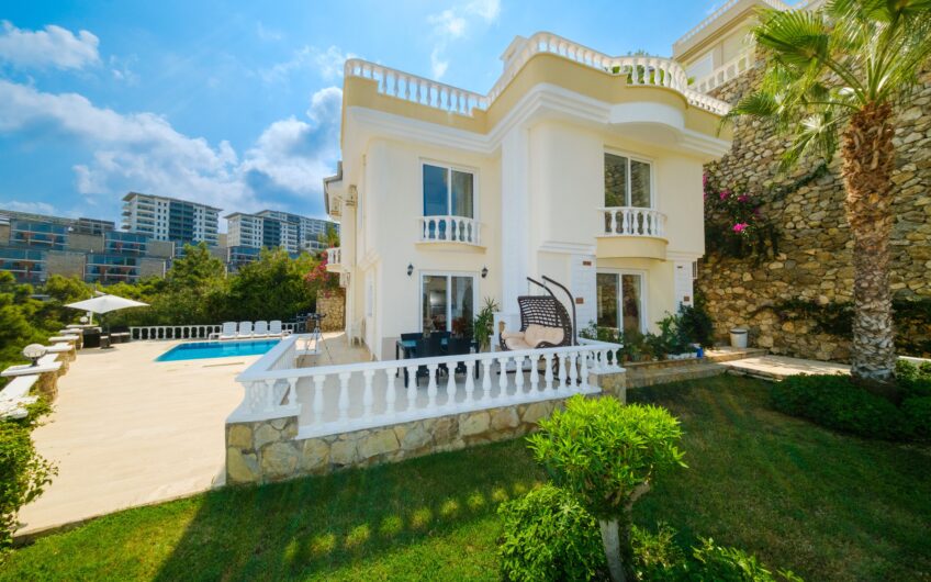 (English) fully furnished detached villa with pool for sale in kargıcak/alanya